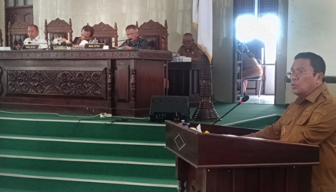 wali kota pematangsiantar wesly silalahi sampaikan pendapatan dan belanja pemerintah kota (pemko) pematangsiantar 2024.