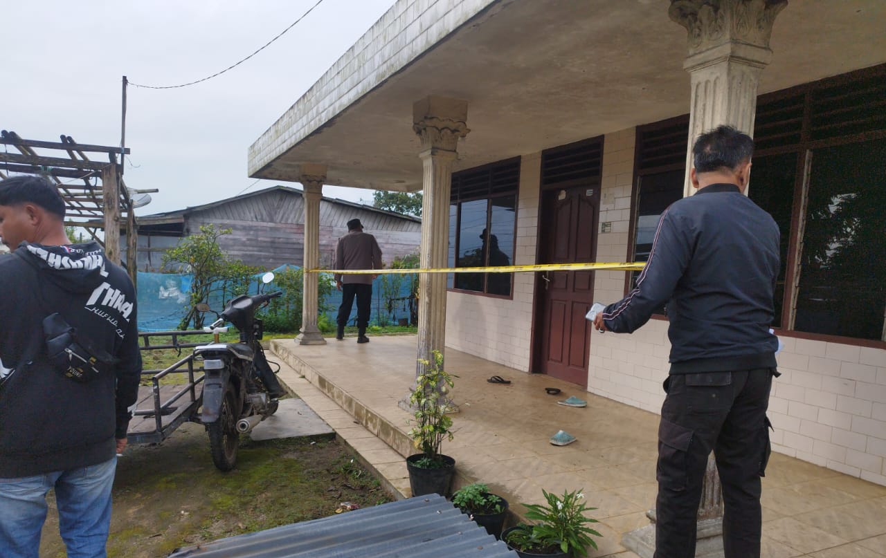 ruslan girsang tewas setelah ditikam oleh adik kandungnya sendiri, jasaman girsang, pada rabu (23/4/2025) karena rebutan warisan.