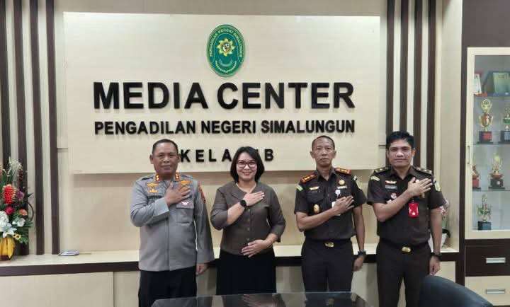 kapolres simalungun blusukan ke kejaksaan negeri simalungun dan pengadilan negeri simalungun pada selasa, (6/5/2025).