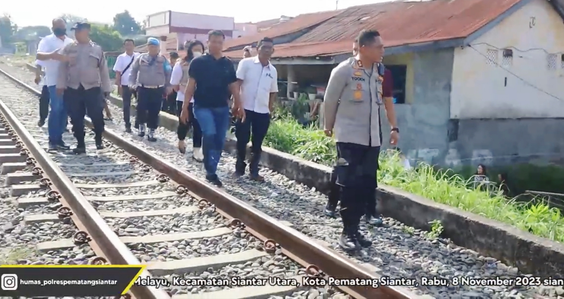 Cara kerja jaringan narkoba bangsal, hanya 500 meter dari kantor polisi cara kerja jaringan narkoba bangsal, hanya 500 meter dari kantor polisi