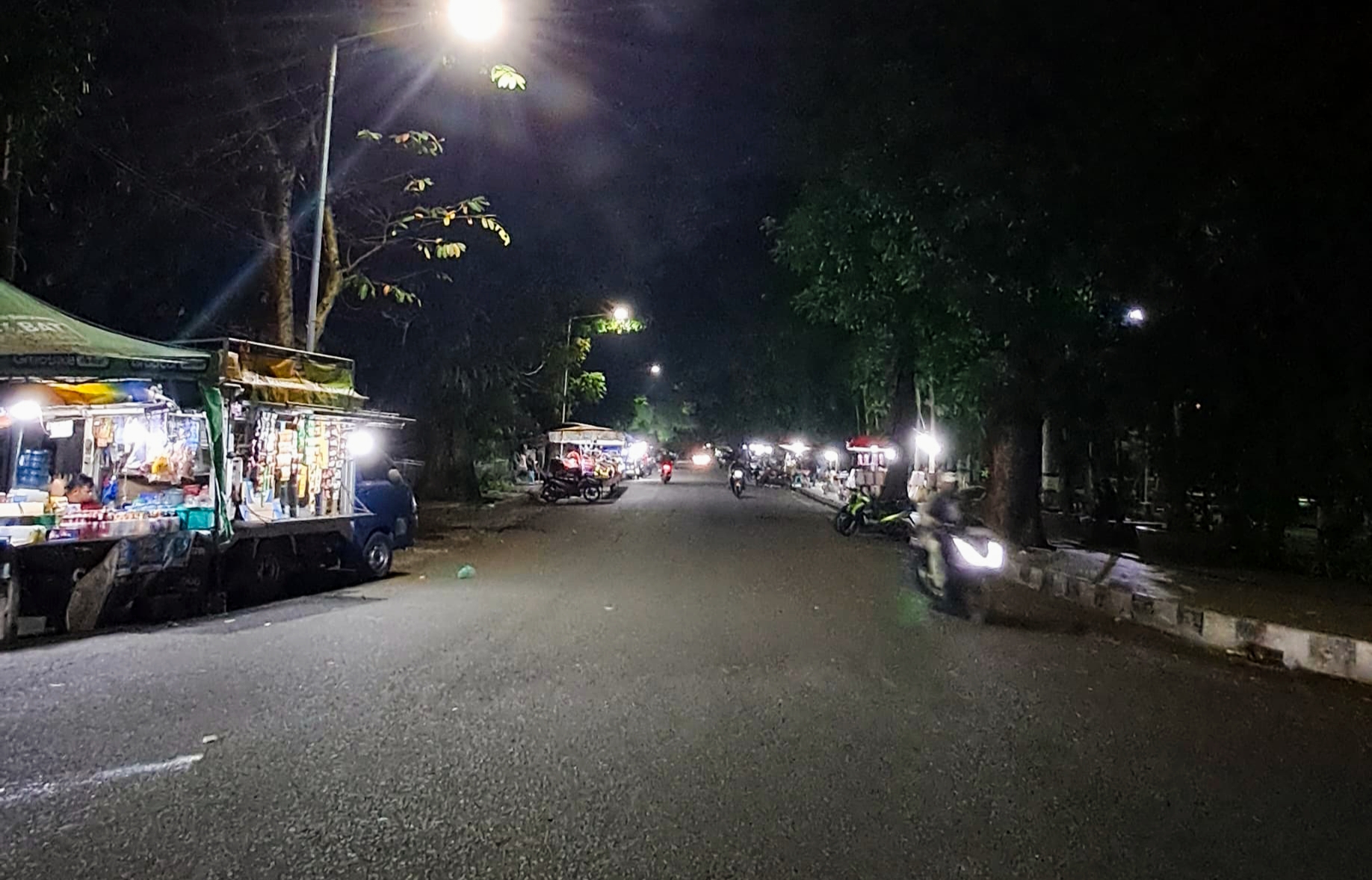 ruas jalan wr supratman merupakan lapak ngetem odong-odong tampak kosong. lokasi ini berada tepat di depan siantar hotel. (ist)