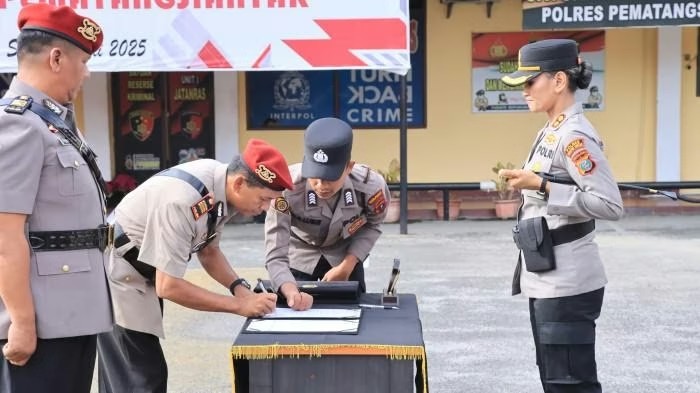 kapolres pematangsiantar pimpin sertijab.