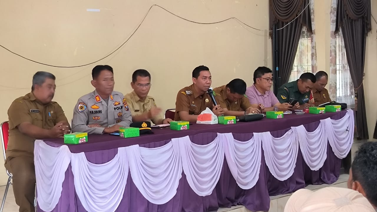 Pembangunan pks pt rag di batu godang ditargetkan rampung april 2026, disambut antusias masyarakat pabrik kelapa sawit (pks) milik pt rejeki abadi godang (pt rag) ditargetkan selesai dan mulai beroperasi pada april 2026 dengan kapasitas 30 ton tbs per jam.