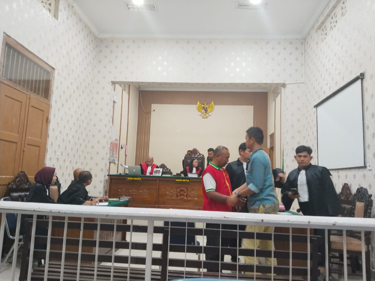 Lima Terdakwa Kasus Pembunuhan Mutia Divonis Beragam, Dari 9 Bulan sampai 12 Tahun Lima Terdakwa Kasus Pembunuhan Mutia Divonis Beragam, Dari 9 Bulan sampai 12 Tahun