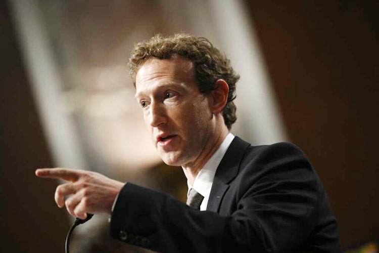 Mark Zuckerberg "Bungkam" Protes Tetangga dengan Headphone Anti Bising