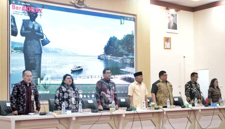 pemkab simalungun launching uhc, untuk tingkatkan kualitas layanan kesehatan. ist