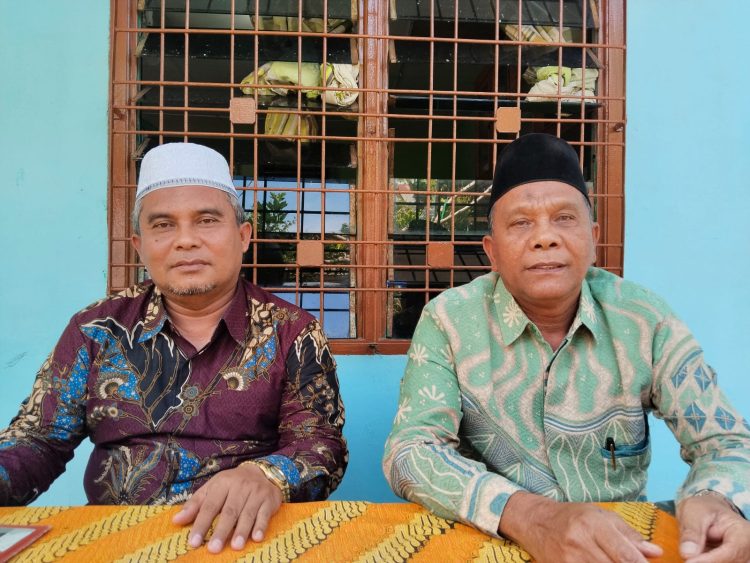 Omi kota siantar: matematika hingga biologi jadi ajang adu prestasi siswa ketua panitia omi, jafar (kiri) (foto: sinata/hendrik)