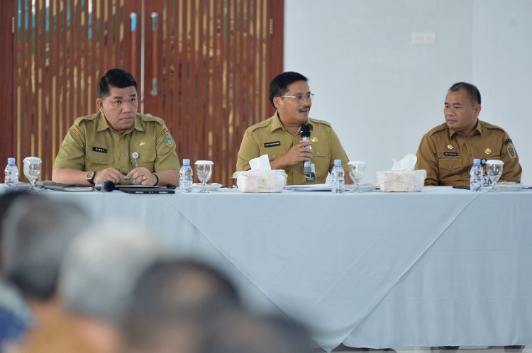 sekdaprov sumut togap simangunsong dorong kabupaten/kota percepat belanja daerah dan kendalikan inflasi 4,42% demi stabilitas ekonomi.