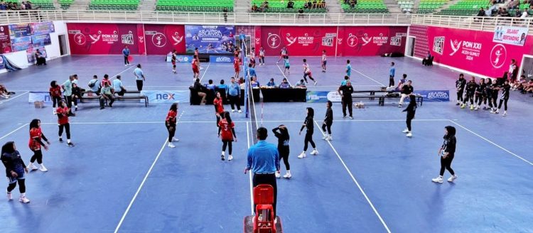 tim voli putri simalungun melaju ke babak perempat final kejurprov sumut 2025. (dok pemkab simalungun)