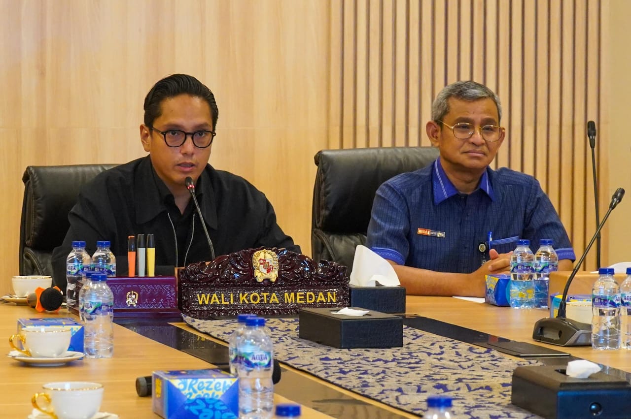 Wali Kota Medan tekankan pemeriksaan BPK sebagai kesempatan perbaikan keuangan daerah, transparansi, dan akuntabilitas untuk masyarakat.