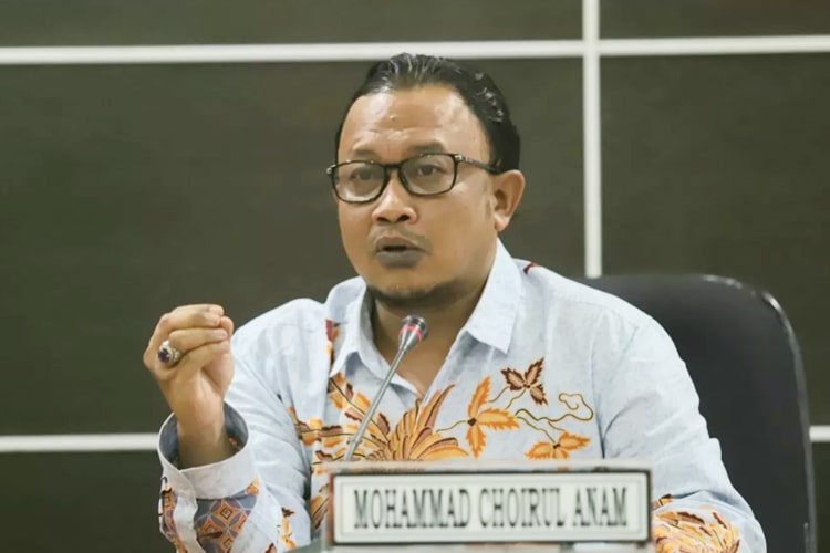 Kompolnas mendesak agar Polri mengusut tuntas kasus Brimob lindas Affan Kurniawan, tidak hanya dari sisi etik, melainkan juga hukum pidana.