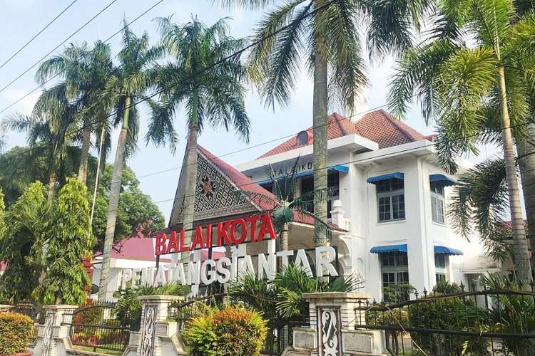 Dijuluki "Kota Para Ketua", Pematangsiantar atau Siantar, adalah kota yang lebih dari sekadar tempat persinggahan sebelum ke Danau Toba.