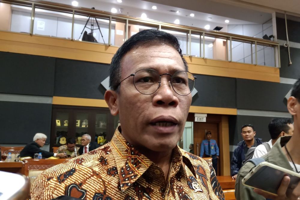 bupati tapanuli tengah, masinton pasaribu