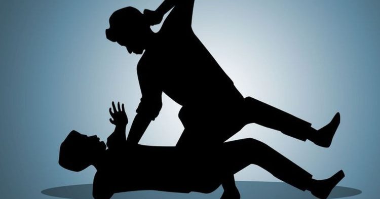 Guru injak murid di boyolali, sma negeri cepogo digeruduk warga guru injak murid di boyolali, sma negeri cepogo digeruduk warga