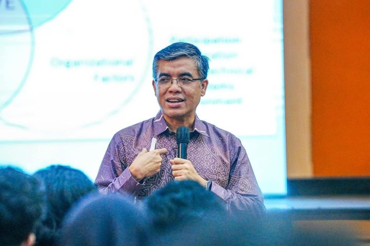 Pemerintah anggarkan rp8 t latih 500 ribu tenaga kerja ke luar negeri yassierli. ist