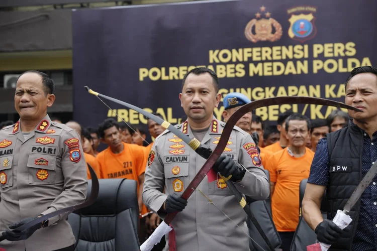 Komplotan begal medan ternyata dibiayai uang sabu! dalam waktu hanya 15 hari, jajaran polrestabes menumbangkan puluhan komplotan begal medan yang selama ini berkeliaran di malam hari.