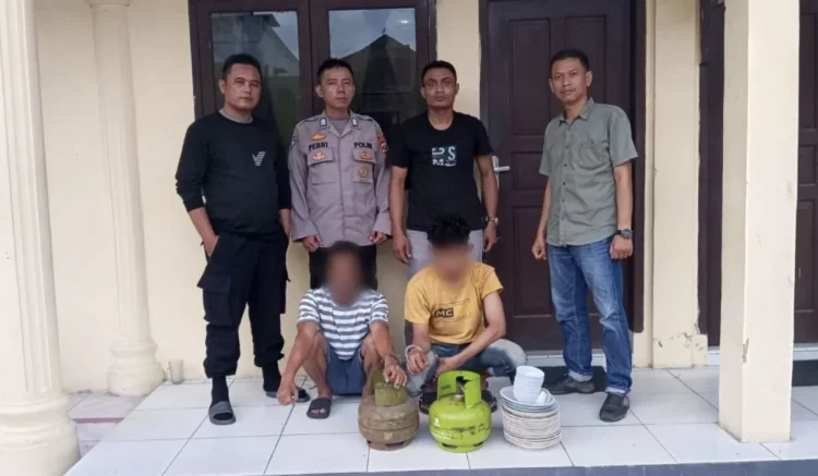 2 spesialis pembobol rumah di langsa akhirnya tumbang di tangan polisi dua pelaku spesialis pembobol rumah dan toko di kota langsa membuat warga resah, akhirnya tumbang di tangan unit reskrim polsek langsa.