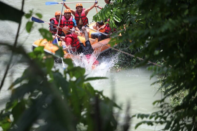 5 destinasi wisata di siantar yang patut dikunjungi kota pematangsiantar, sumatera utara memiliki destinasi wisata yang patut untuk dikunjungi. mulai dari wisata sejarah, alam dan religi.