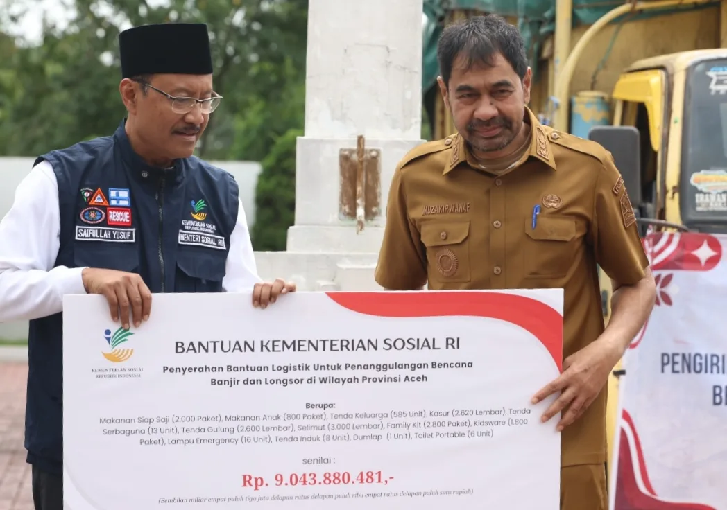 Gubernur mualem terima bantuan darurat rp9 miliar dari mensos menteri sosial saifullah yusuf menyerahkan bantuan logistik rp9 miliar kepada pemerintah aceh untuk penanganan banjir dan longsor di sejumlah wilayah terdampak.