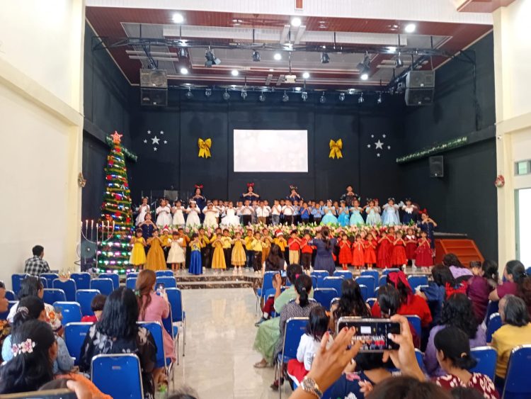 Ratusan siswa paud rayakan natal penuh sukacita perayaan natal paud ask. foto: hendrik/sinata