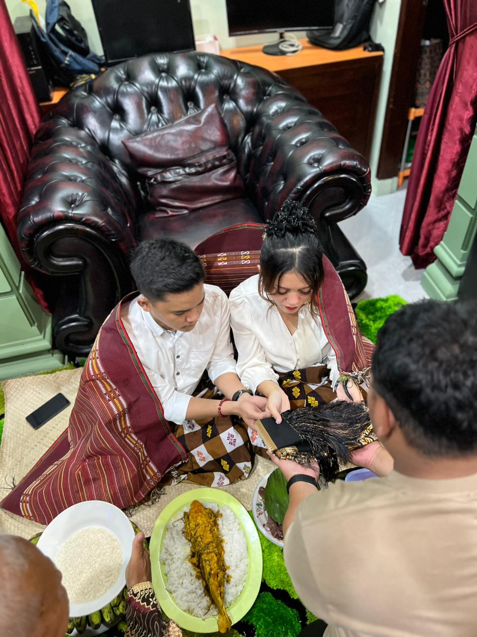 Tradisi mambosuri: doa, adat, dan harapan bagi kehidupan baru dalam kandungan tradisi mambosuri: doa, adat, dan harapan bagi kehidupan baru dalam kandungan