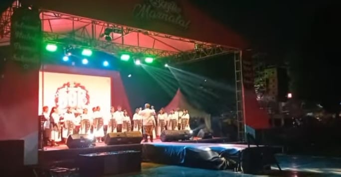 Hadiah juara di ajang bagak marnatal sempat kurang, panitia akui kesalahan ajang bagak marnatal. foto-hendrik