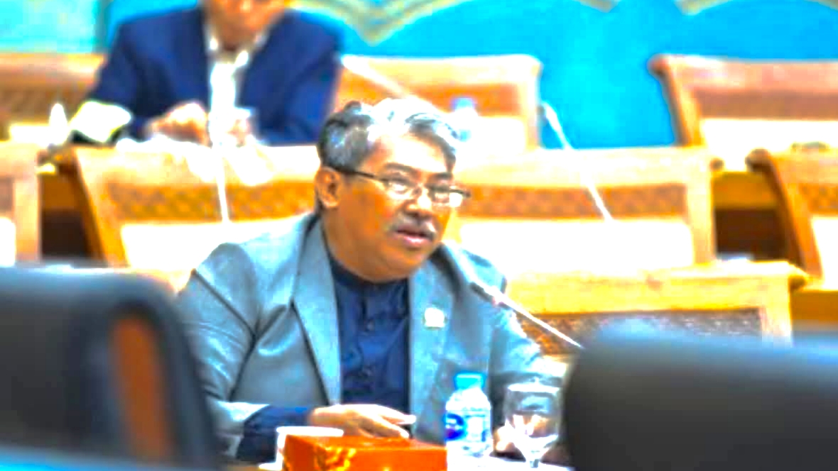 Putusan mk soal jabatan polri aktif harus dipatuhi mulyanto. ist